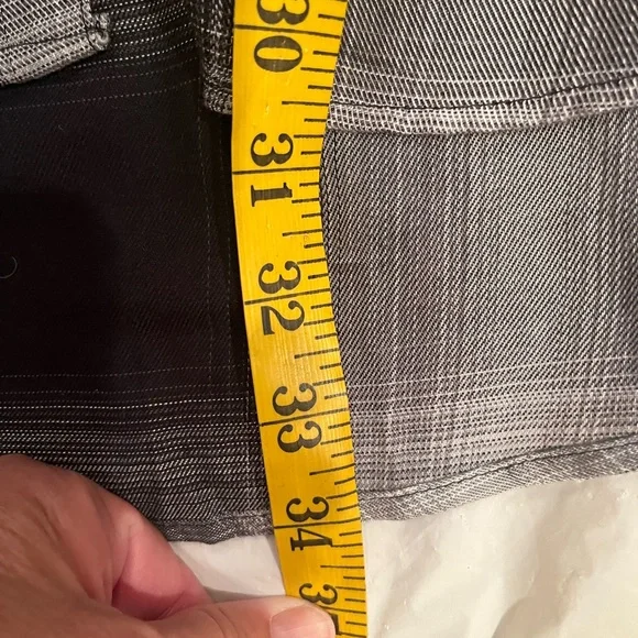 Ava & Viv plaid tunic button down shirt.  Size X black and gray tones - Picture 10 of 10